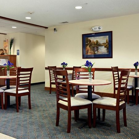 Rincon Inn And Suites Exterior foto